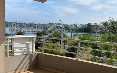 APT F4 en duplex à la BAIE DE L’ORPHELINAT à la Vente