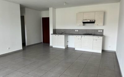 APPARTEMENT F2 à la Vente – KOUTIO